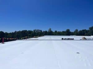 commercial roof replacement company